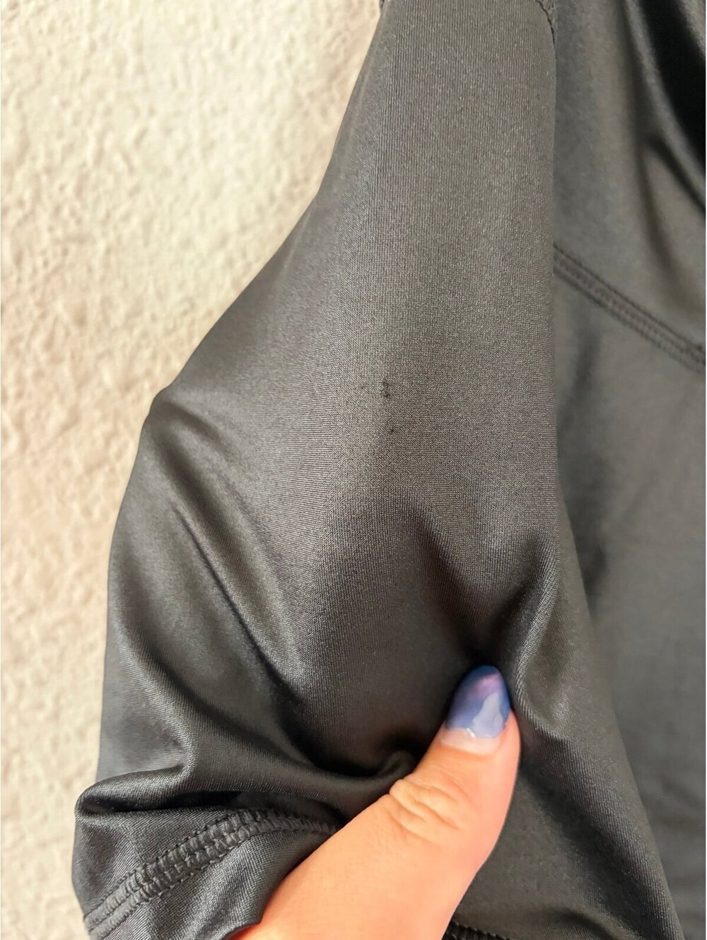 Offline by Aerie Goals Gloss Hi-Rise Bike Short 4in inseam Black Shimmer size S. - Picture 4 of 4